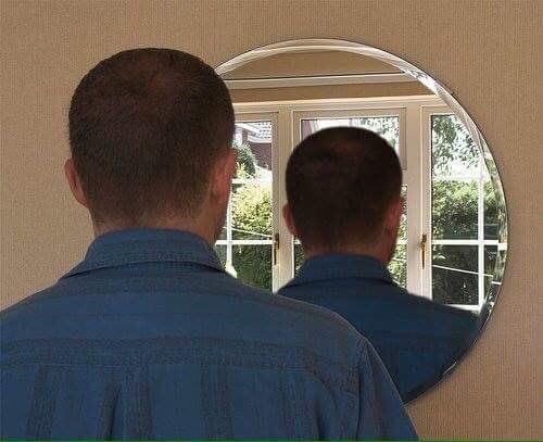 ComedyPosts's tweet photo. me trying to face my problems https://t.co/lYeygnFW4A