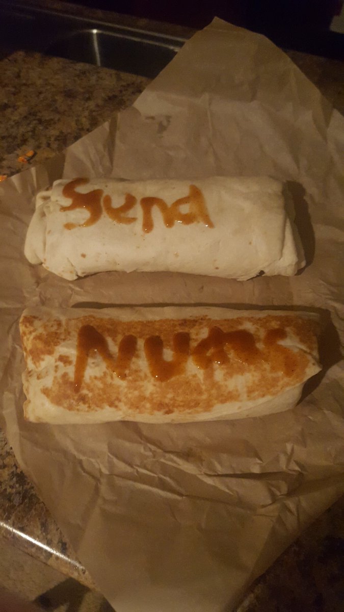 RiverRat9321's tweet photo. was about to call and complain to #TacoBell about no spork in the bag then opened my burrito and though nah they cool now! https://t.co/tCFSDTZUHq