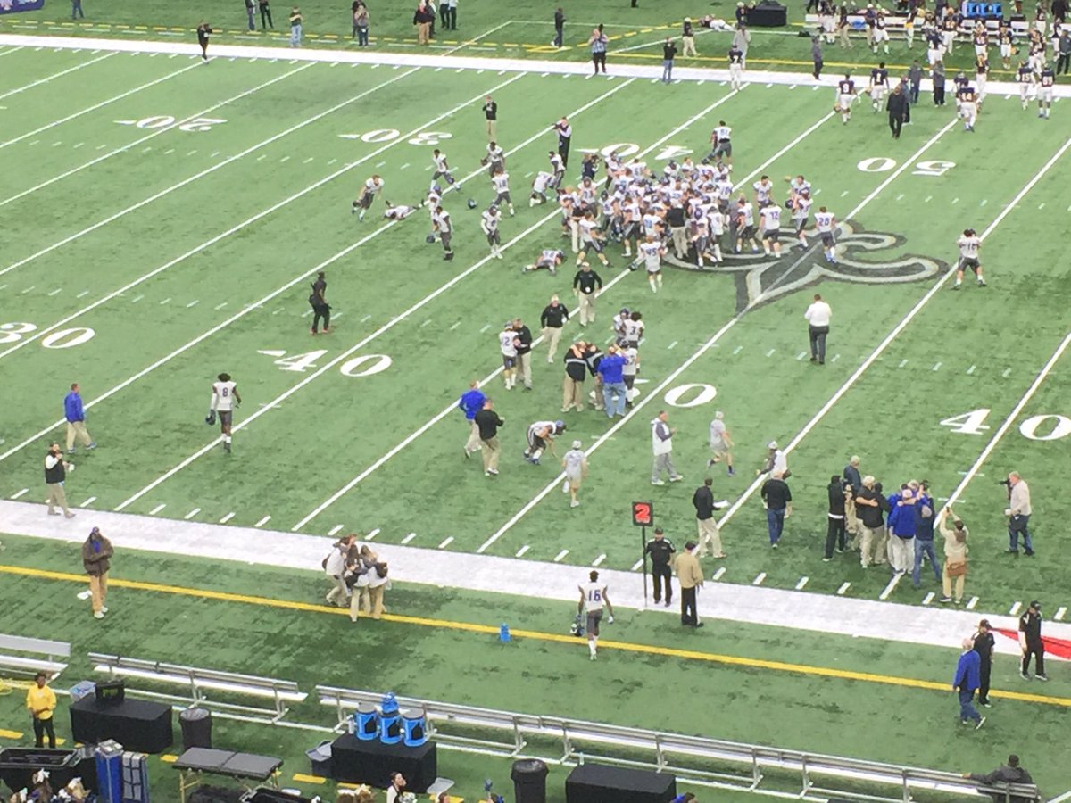 wmrebelclub's tweet photo. Sterlington shocks the State!! Congrats to the Panthers. State Champions! https://t.co/zvEWVXJJ95