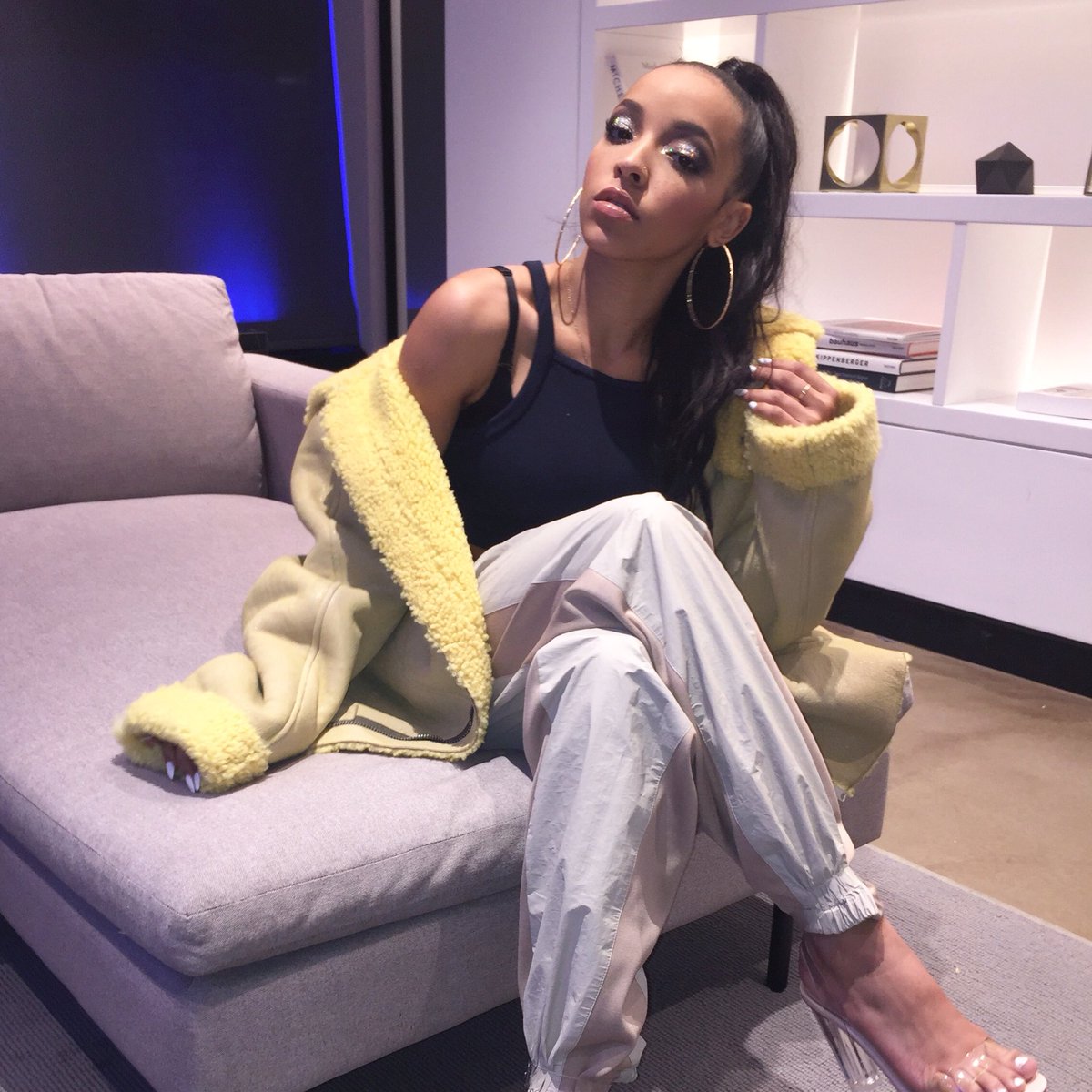 Lucid Dreaming instagram.com/p/BN0xdjmhBAK/