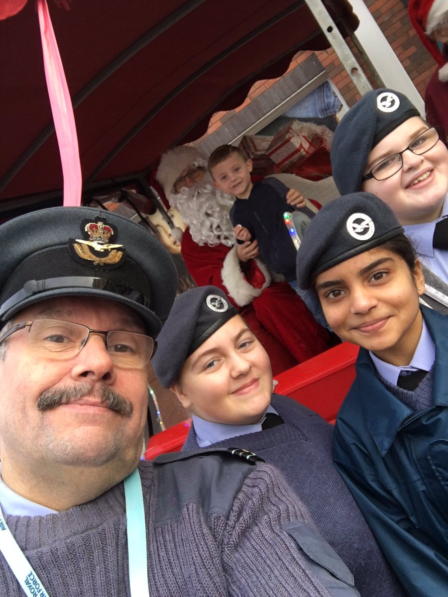 1046 Squadron ATC (@1046sqnatc) on Twitter photo Helping Santa today with <a href="/TettRotary/">Tettenhall Rotary</a> <a href="/OCStaffsWing/">OC Staffordshire Wing RAFAC</a> Helping Santa today with <a href="/TettRotary/">Tettenhall Rotary</a> <a href="/OCStaffsWing/">OC Staffordshire Wing RAFAC</a>
