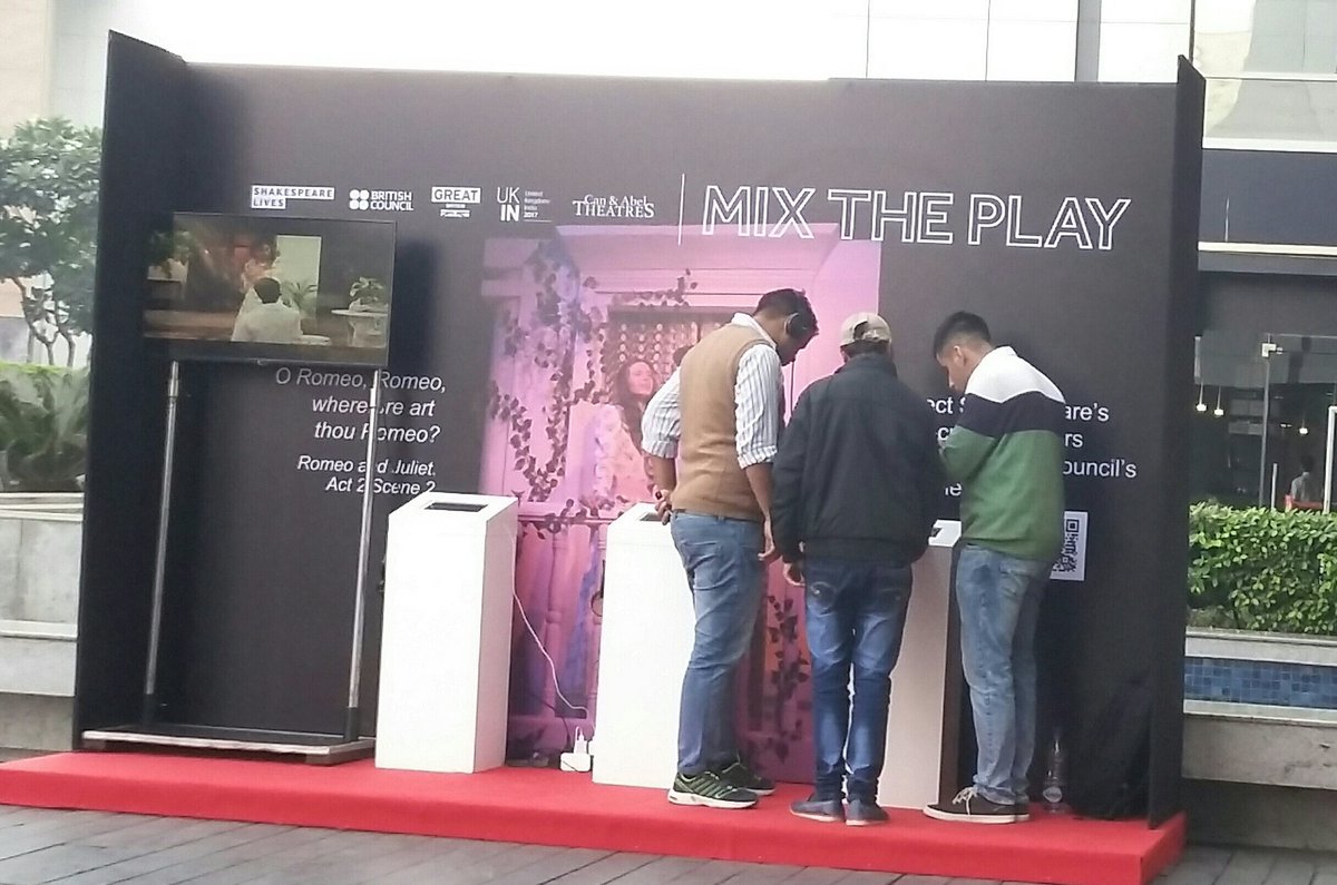 inBritish's tweet photo. We're @dlf_cyberhub with #MixthePlay & @The_Globe #CompleteWalk. Come over. Exciting goodies to be won till 16 Dec. #ShakespeareLives https://t.co/c7V7D9xiRH