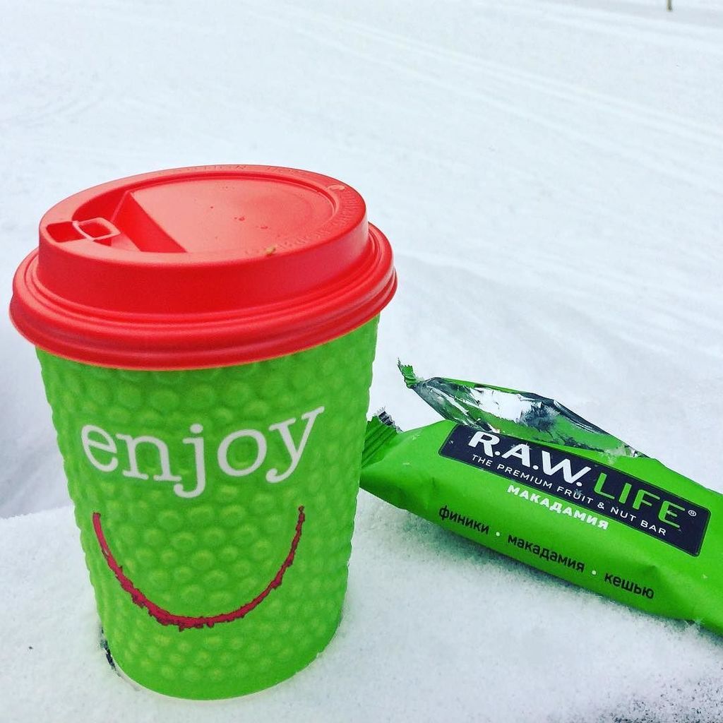 Galima's tweet image. Пока замерзший телефон стоит на зарядке в @bobro.pozhalovat 🔌 я согреваюсь после бодрого з… ift.tt/2glkgZc