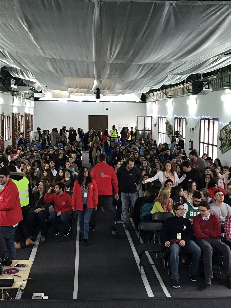 AndresPaLe_'s tweet photo. Toda una experiencia el #ENC2016 @yuanliao @comunidadsiervo @RCCE1 @mnjrcce #FelizSábado #Evangelio #Disfruta https://t.co/V5kjgGznRH
