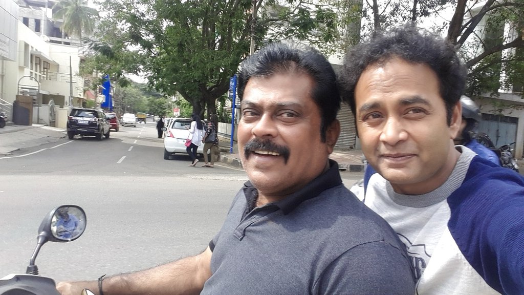 realSharaan's tweet photo. 😀Hage ondu ride 😃 https://t.co/4rNVVLmKjz