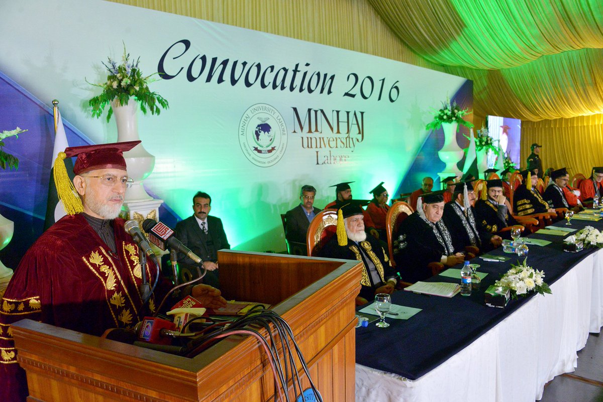 TahirulQadri's tweet image. The current curriculum being taught in educational institutions does not have capacity to build character of learners. #MULconvocation2016