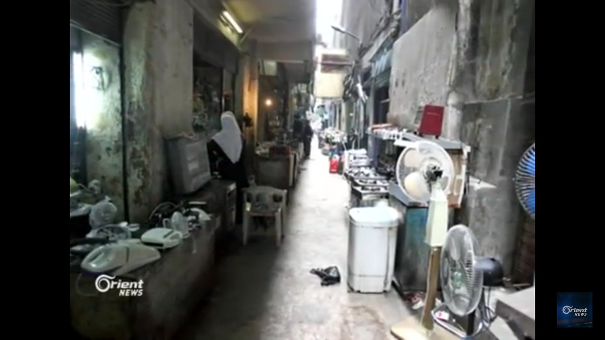 IraqSurveys's tweet photo. بعد #فرهود مدن سنة العراق الحشود الشعوبية الايرانية الهمجية تتوجه ل #تعفيش المدن السورية.. لو بس اعرف ليش يركزون عالثلاجات هي الكهرباء وين ؟ https://t.co/pyZ7lUURQB