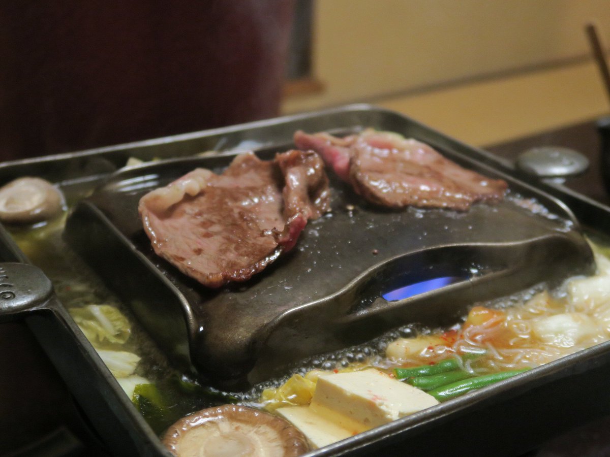 Uzivatel フォーリンデブはっしー Na Twitteru 焼肉と鍋が合体 名物のしゃぶqは 肉を焼いて溶け出た脂を鍋にリターンするという 無限地獄 牛幸 茅場町 八丁堀 焼肉 しゃぶq フォーリンデブはっしー T Co J8fhlhlwkm Uzivatel フォーリンデブはっしー Na Twitteru 焼肉と鍋が合体 名物のしゃぶqは 肉を焼いて溶け出た脂を鍋にリターンするという 無限地獄 牛幸 茅場町 八丁堀 焼肉 しゃぶq フォーリンデブはっしー T Co J8fhlhlwkm