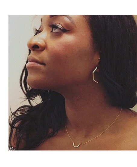 #GOLD RUSH #werkingitlikeamagpie in the Weekday #hoopearrings (£65) &amp; Gold Arc #necklace (£40) find them <a href="/SchoolyardMkt/">Schoolyard Market</a> <a href="/Broadway_Mkt/">Broadway Market, E8</a> 2day