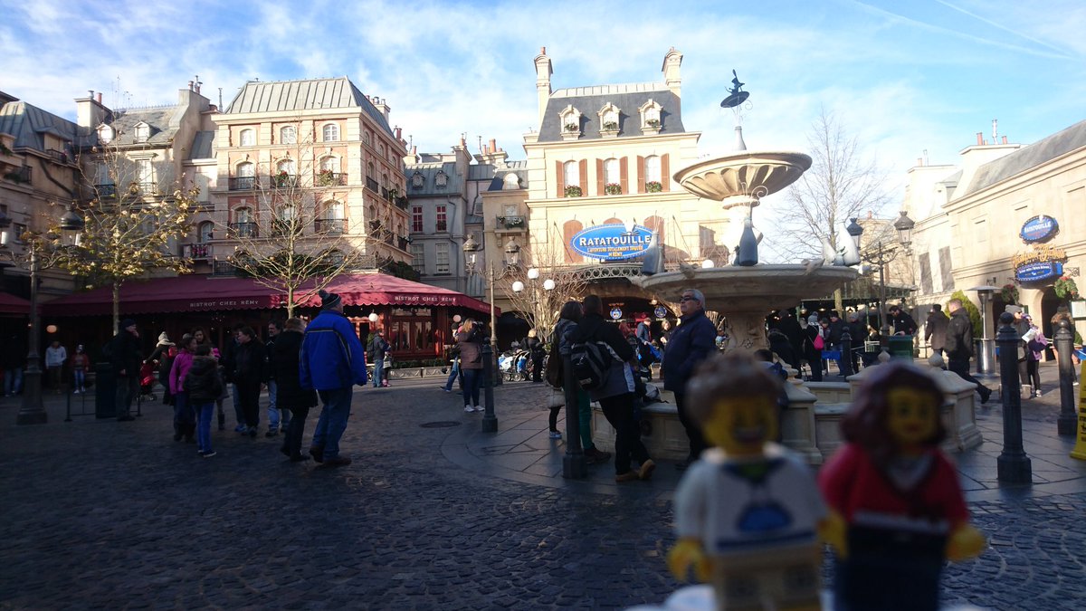 #DisneylandParis  #Disney #holidays #LEGO #minifigs #Paris