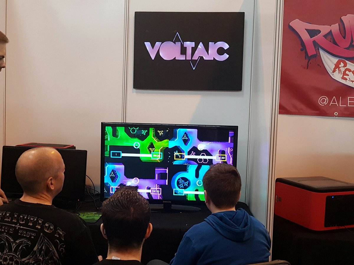 AstroManateeMCR's tweet photo. Day 2 begins! #gamedev #indiedev #insomnia59 https://t.co/dGG4FEB0OR