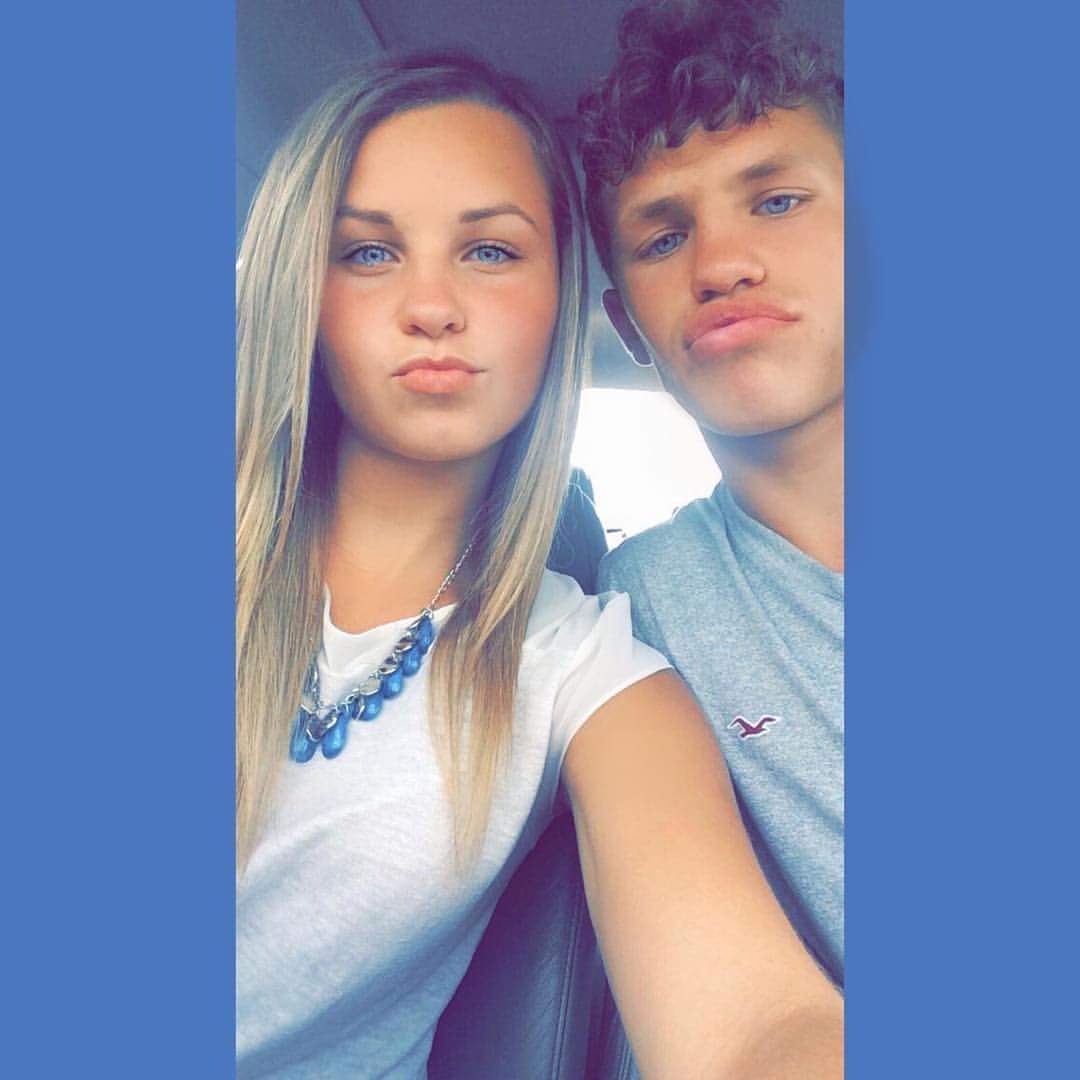ChrystalWells11's tweet photo. My ACT test takers this morning - Good luck to @baiwells & @ChaseWells14 God has BIG plans for you both #thesetwohavemyheart #siblings #love https://t.co/jD9IA7HvzS