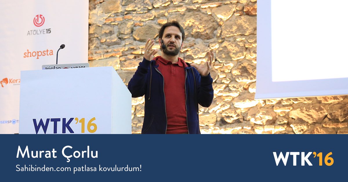 wtkizmir's tweet photo. https://t.co/xJL4hLc6Av patlasa kovulurdum! Sahnede Murat Çorlu. Canlı yayın 👇🏻 https://t.co/nzwP1KlYGD https://t.co/SCVuFnxz6C