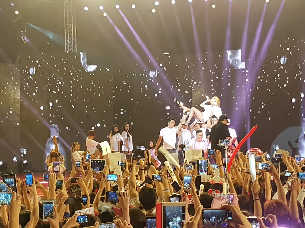 SANDARA PARK IS SUPER HOT! 😍😍😍
#BoybandPHGrandReveal