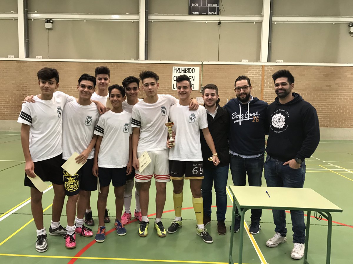 juanframartinez's tweet photo. Una mañana de deporte y de convivencia entre los Jóvenes Cofrades de #Lorca. Enhorabuena a todos https://t.co/KTBtnwPhj2
