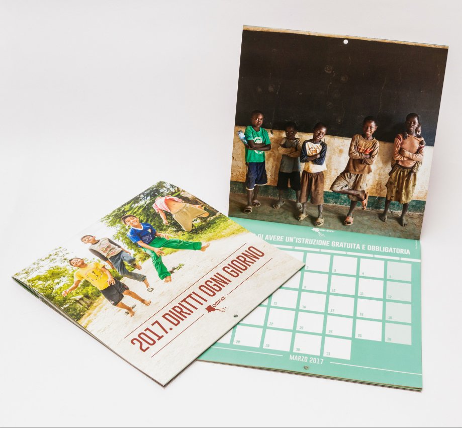 Il calendario AMKA 2017 è dedicato ai diritti che in gran parte del mondo vengono negati, ogni giorno. amka.it