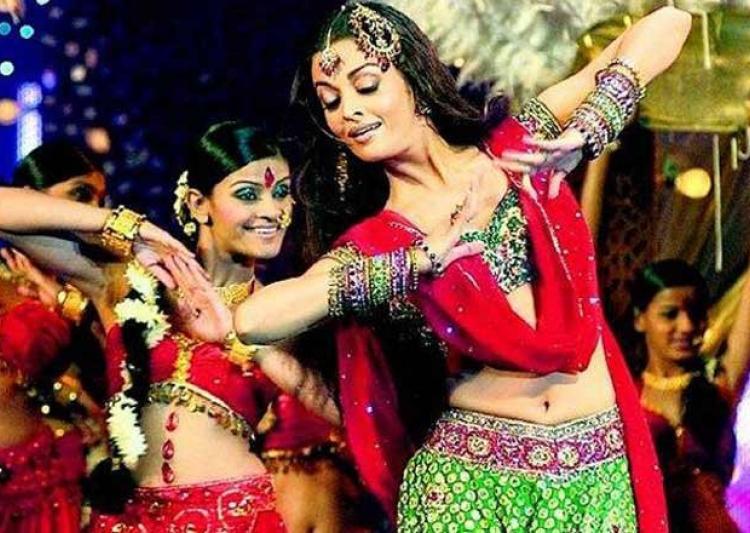 Padmavati: Bhansali Siapkan Peran Untuk Aish halobolly.com/2016/12/10/pad…