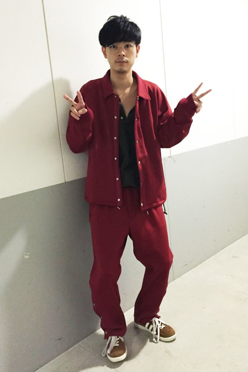 MEN'S NON-NO on X: "本日のメンズノンノモデルの私服「365 STYLE」は、成田  凌→https://t.co/Q2HnZHqI79 バーガンディのセットアップのブランドは「ROTOL（ロトル）」。  https://t.co/dHOnbtNbOx" / X X.com ロトル　セットアップ 