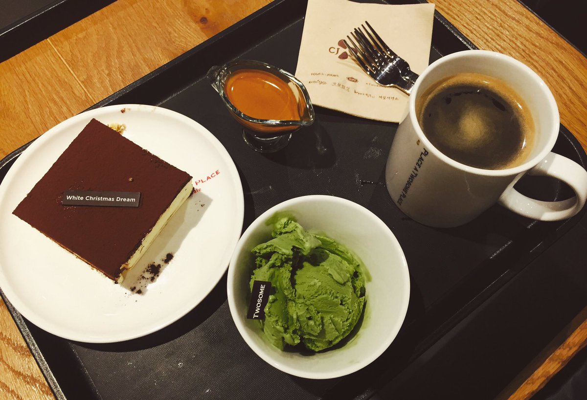 gmlffud's tweet photo. 투썸 https://t.co/l6ndVa05rm