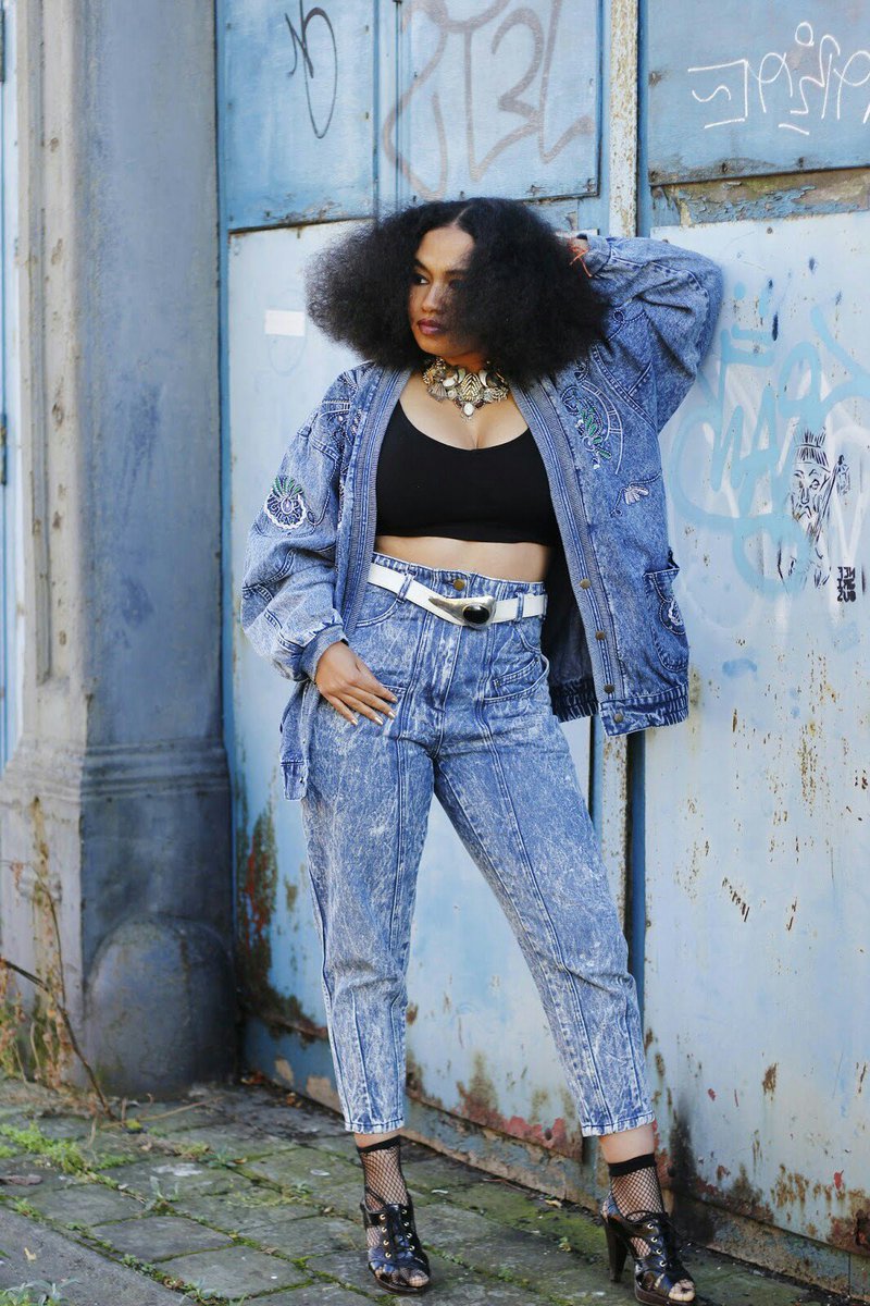 FashionByAFro's tweet photo. Currently on the blog https://t.co/rRm37wje61 @AllBlkBloggers @MCRbloggers @BB_Bloggers @blogginggals  #fblogger https://t.co/HgpBrDxAZt