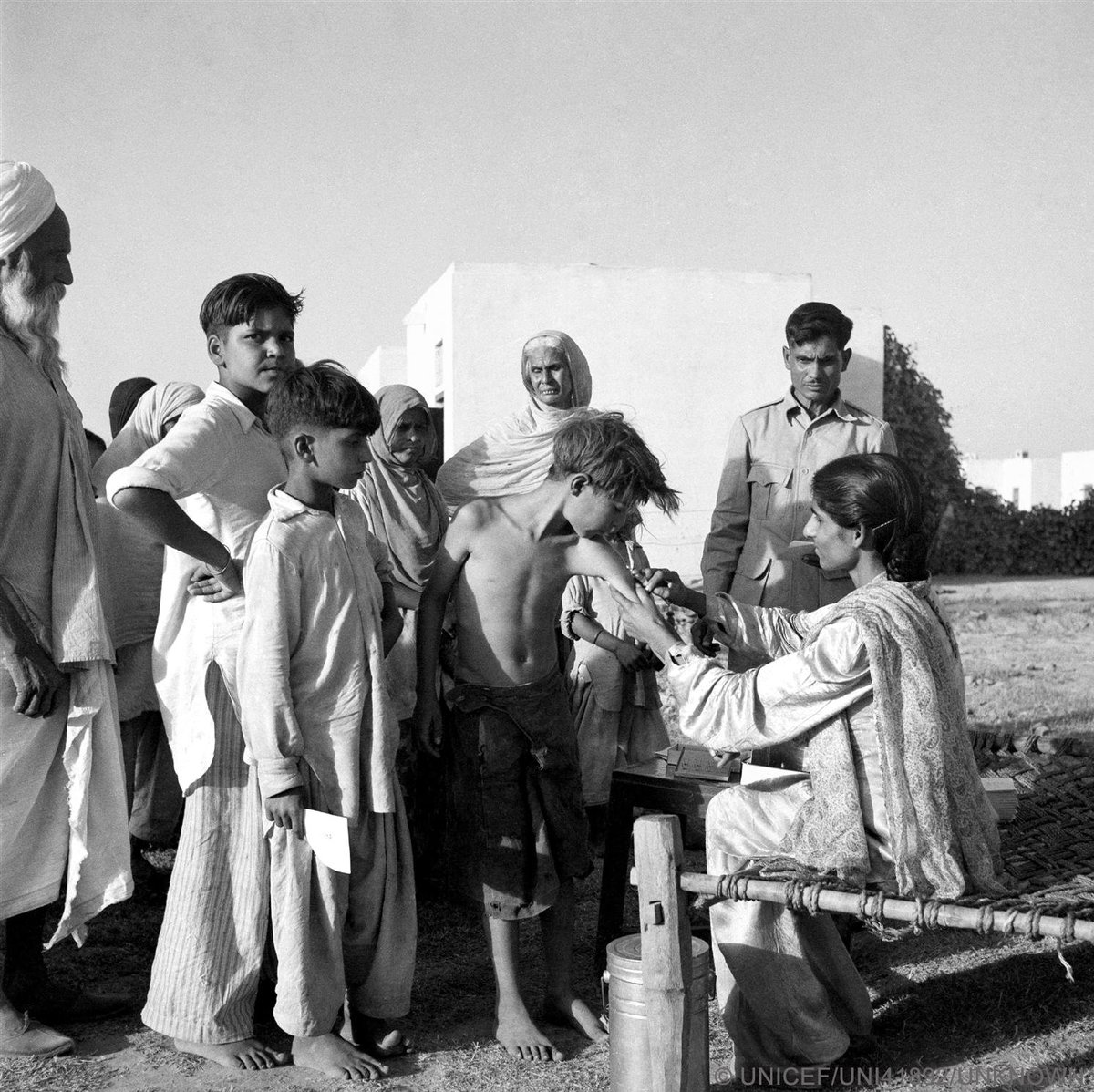 UNICEF's tweet photo. #DYK. In the 1950s, UNICEF’s first immunization campaigns targeted diseases such as tuberculosis and yaws. #foreverychild https://t.co/Yn7amwdxKB