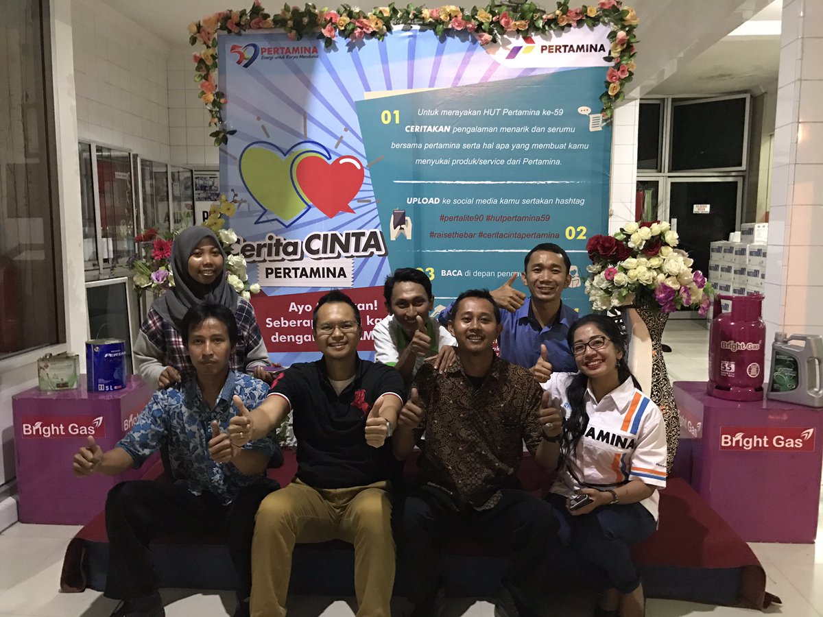 Retail4_4's tweet photo. PertaminaWeLoveYouFull!! From China-AseanTourJournalist #ceritacintapertamina #hutpertamina59 #pertalite90 #RaiseTheBar @abe_ptm @MOR4_GM https://t.co/IojADSKQcP