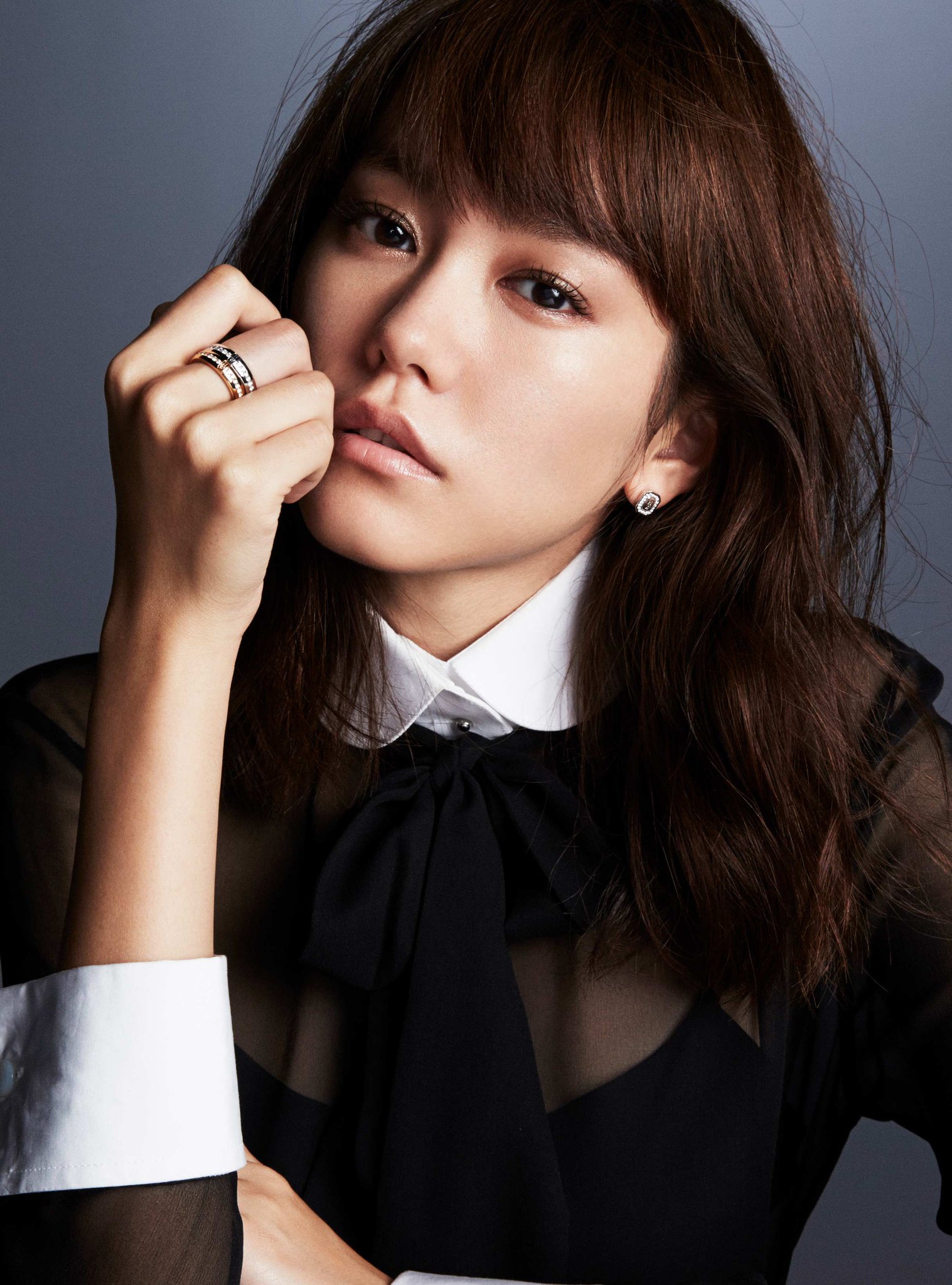Harry Winston Japan En Twitter 桐谷美玲のピュアな魅力を引き立てるhwロゴ イヤスタッズとhwロゴ リング Hwlogo Harrywinston Jewelertothestars T Co 81dsav3tv5 Harry Winston Japan En Twitter 桐谷美玲のピュアな魅力を引き立てるhwロゴ イヤスタッズとhwロゴ リング Hwlogo Harrywinston Jewelertothestars T Co 81dsav3tv5
