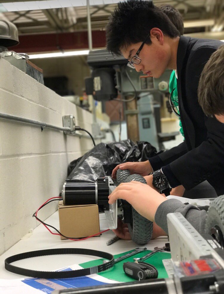 gilmourfirst's tweet photo. Accomplished a lot yesterday! We worked in North Royalton's shop to assemble the other side of the chassis…progress! https://t.co/i4z43G8ZLs