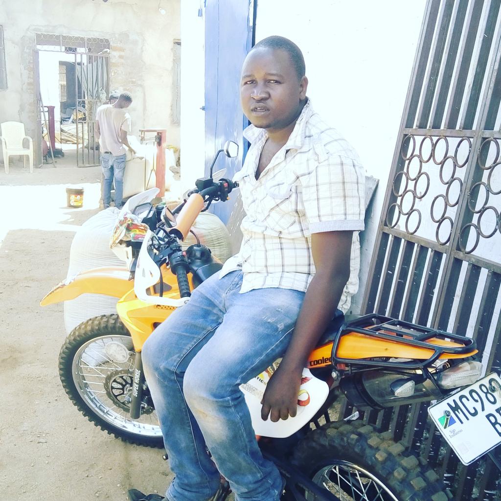 paschalb37's tweet image. J.moss njema siku njema