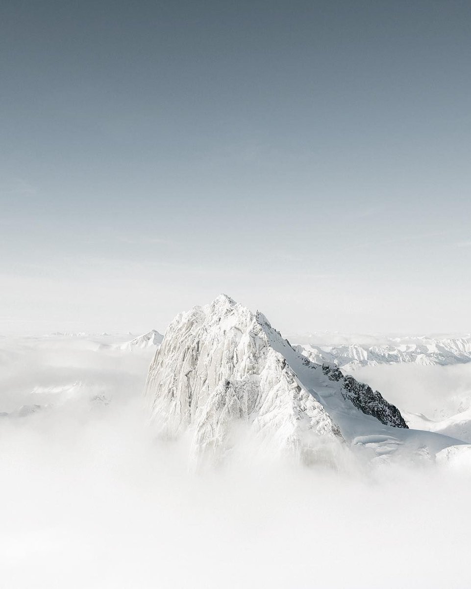 What a view. ❄️ ❄️ ❄️ | Photo by Tim Kemple (<a href="/timkemple/">Tim Kemple</a> on IG) at The Bugaboos