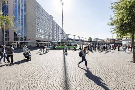 leidschdagblad's tweet photo. Ontwerpprijsvraag voor Stationsplein https://t.co/llsL8zi1aW https://t.co/q0GnTUZCJM