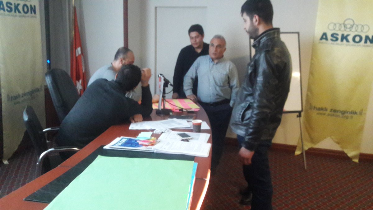 ASKON KOSGEB UYGULAMALI GİRİŞİMCİLİK EĞİTİMLERİ HIZ KESMEDEN DEVAM EDİYOR. KURSİYERLERİMİZE BAŞARILAR DİLERİZ...