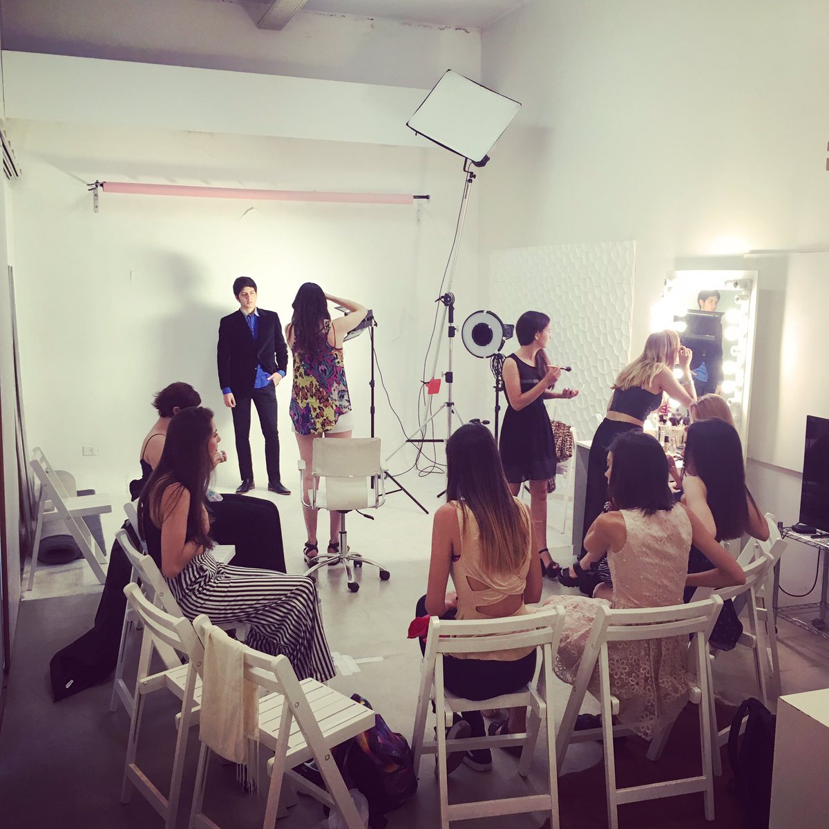 Última clase del año!!! Entrenamiento fotográfico en #gruposabados ✨ #welovepupa