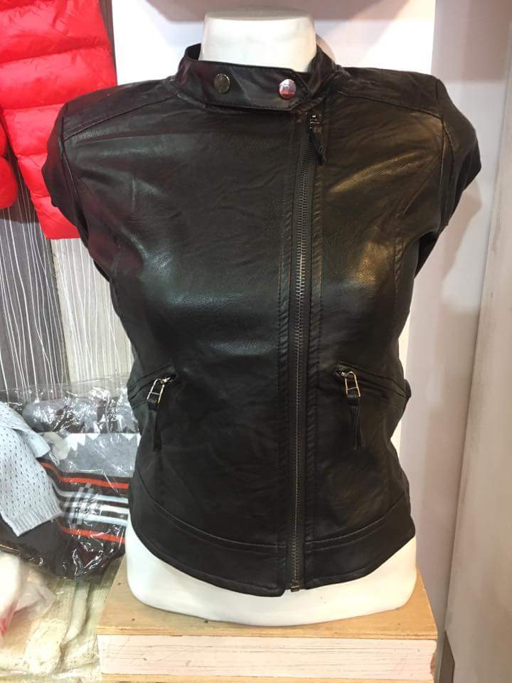 OnlynStore's tweet image. Bumper available 
For order n more details plz mgs 💬 us