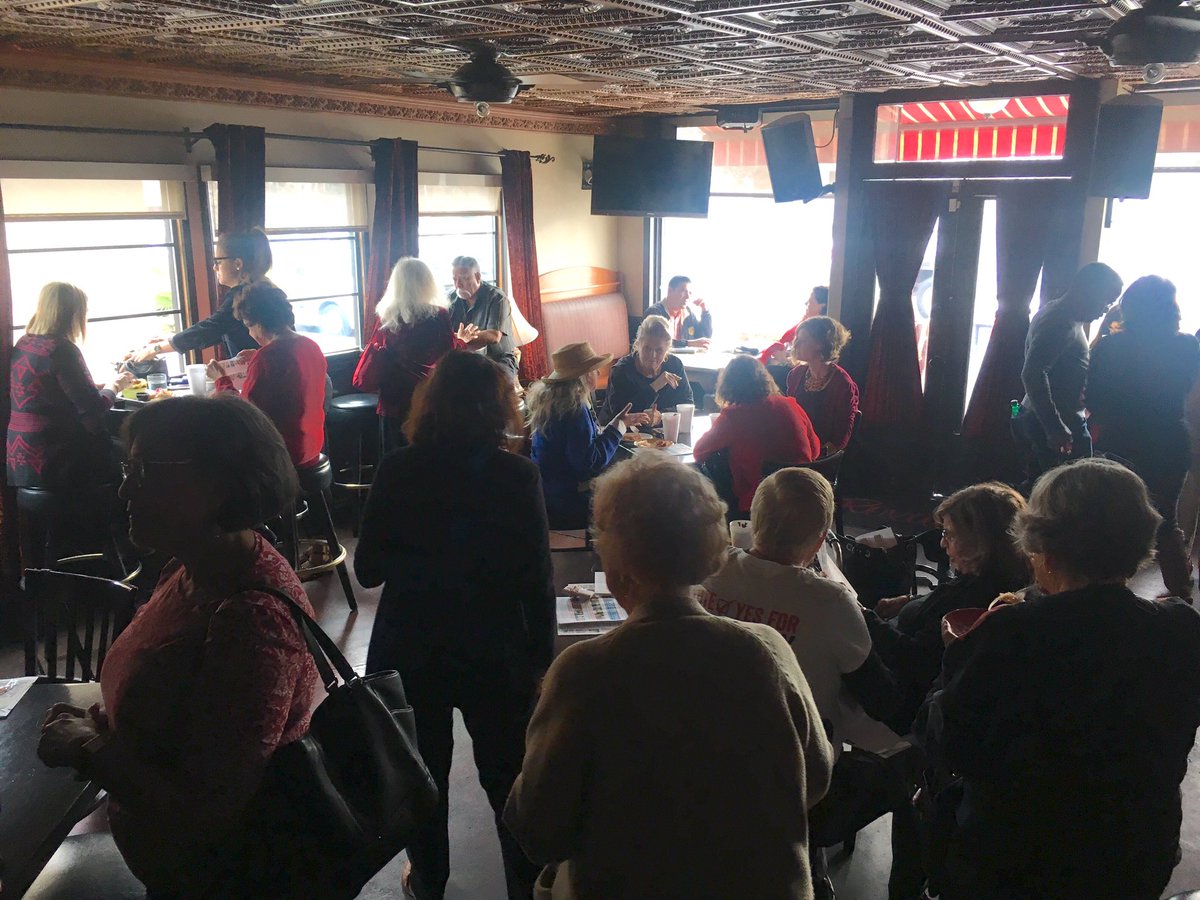 Come and join our Holiday Celebration <a href="/roxanneslounge/">Roxanne's</a>