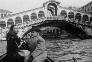 Thea Hawlin On Twitter Thinking About A Young Clarice Lispector In Venice With Her Camera Bornonthisday