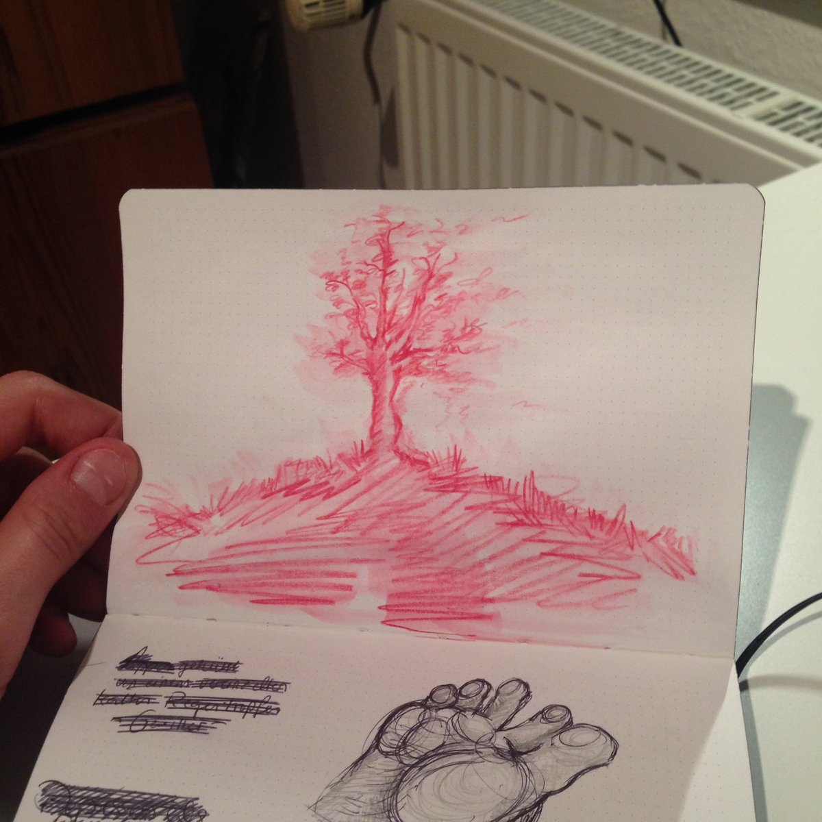 DieEineLms's tweet image. Ein kleiner Rot-Baum. Von vorgestern. #onetreeaday #Kunstcontent -no.8-