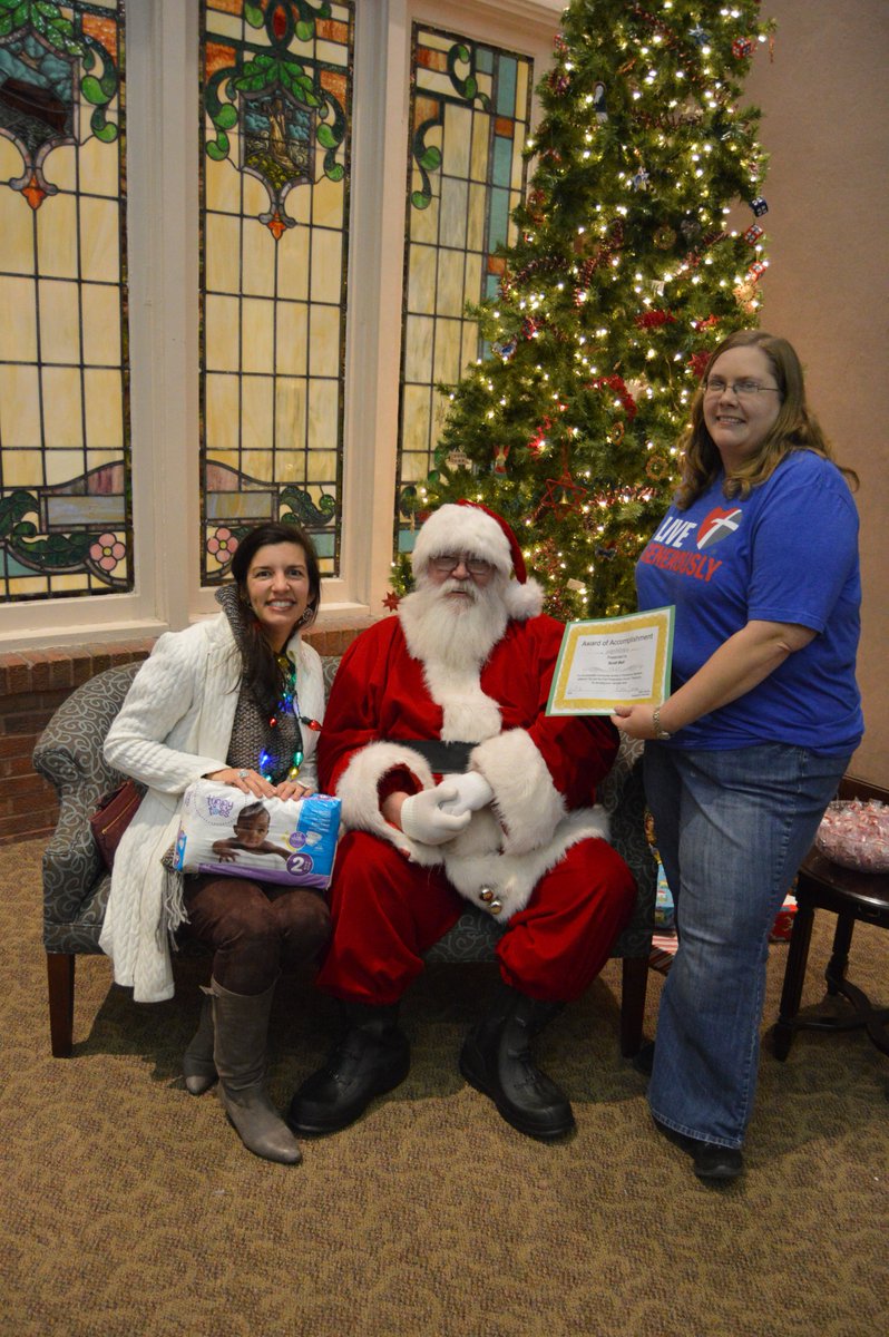 JCSchoolsPAT's tweet photo. Thank you Santa Claus for helping combat diaper need &amp; Mayor @CarrieTergin &amp; city council for your support! #jcshines #strongertogether https://t.co/Qp8EfhDUY1