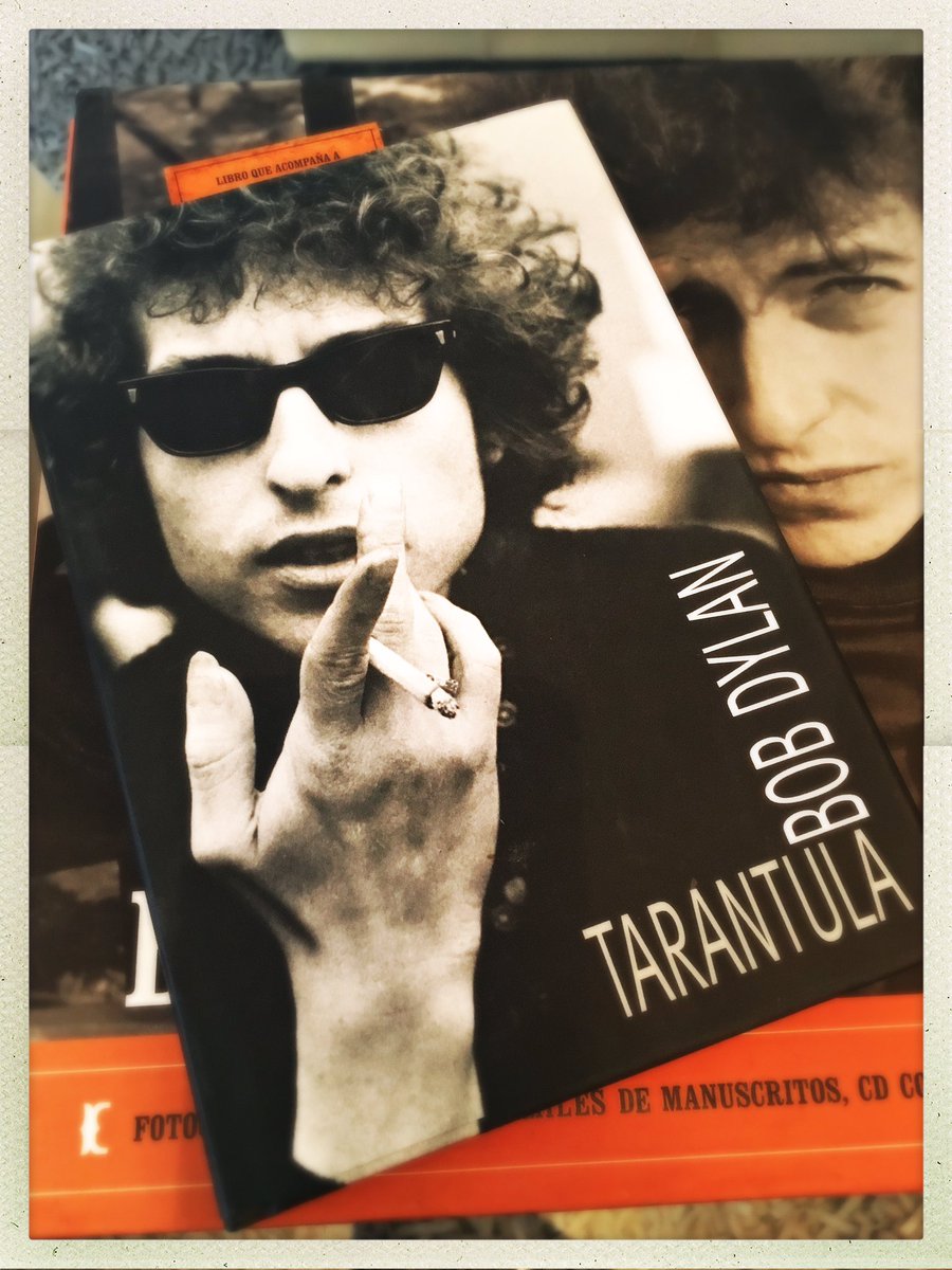 lauraperezpen's tweet photo. Prefiero que me metan palillos entre las uñas a seguir leyendo Tarántula. #dylan #novela #wtf @GlobalRhythmPre https://t.co/UkJIuxLpH1