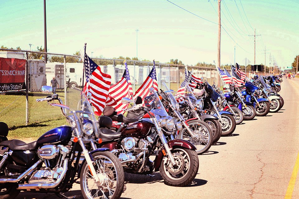 KansasStateFair's tweet photo. Too cold to ride, but we can #dream. #letsride #ksf16 https://t.co/8yoAYlyvtg