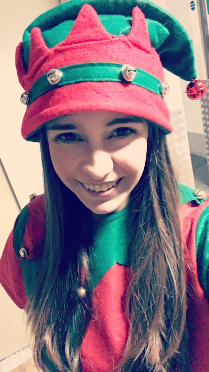 JobPriceJobDone's tweet image. Director Claire was Elfing it up today at @CLANnow Xmas Grotto #GivingBack #Community #Aberdeen #Christmas #JobPriceJobDone