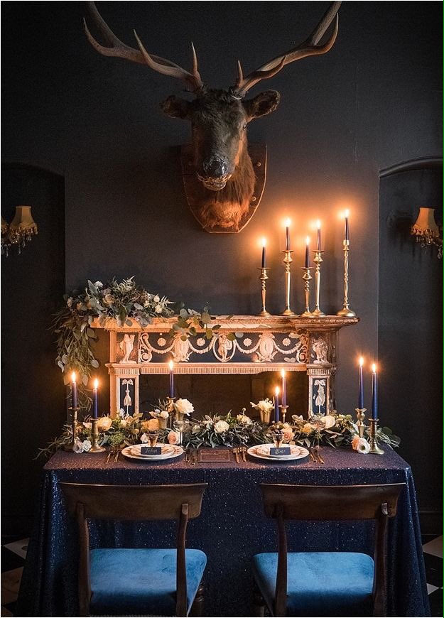 There was someone keeping an eye on us during this shoot at <a href="/themilkthistle/">The MilkThistle</a> 😳 <a href="/evokepictures/">Evoke Pictures</a> 📷