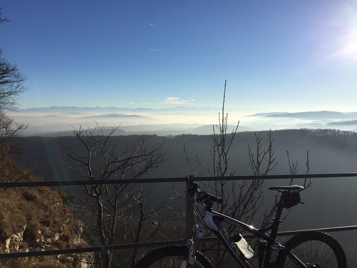 SchumacherFM's tweet image. What a chilling bike ride at +1C but stunning view towards the Alps. #geissberg #aargau #notCoding
