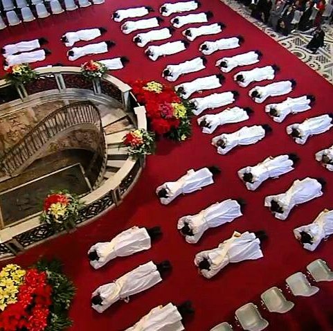 36 nuevos sacerdotes para la Iglesia. Oremos por ellos. #LCpriests2016 #familiaRC  #LegionariosDeCristo