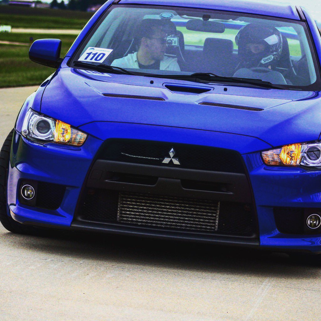 Bluevolution312's tweet photo. Airstrip Assassin!🏁😎💨 650AWHP at 9,000 RPM! #mitsubishi #evolution#EVO#evox#e85#32PSI#wannagofast#racing#GETSOME https://t.co/QXtqSIBmmE