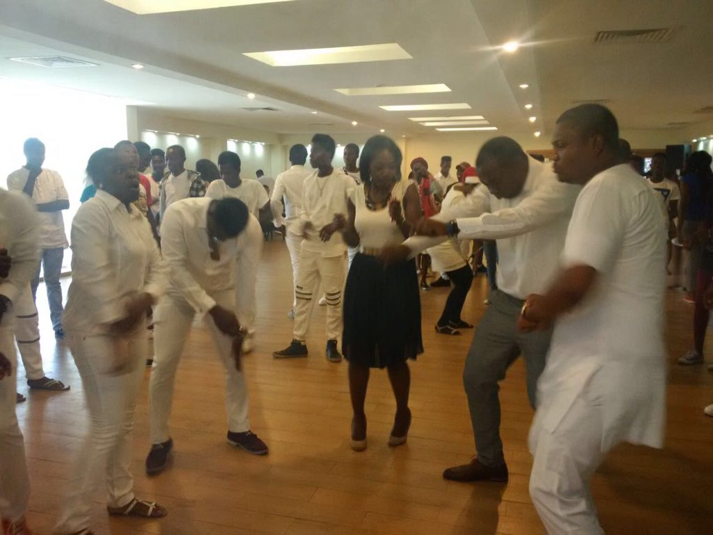 HOTRTheEdge's tweet photo. Last year Christmas White party dancing time. Join our Mask Christmas party this year #HOTRTEENS #UNVEILINGJESUS https://t.co/9cQlN09PNZ