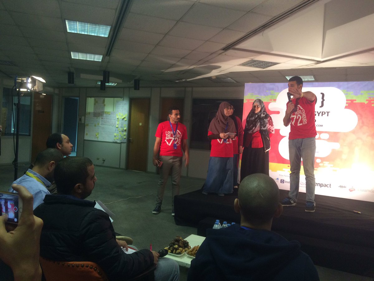 NourhanElBery's tweet photo. #La7za - Blood_donationapp explains how will they maintain Safety& revenue stream #Hack4Egypt https://t.co/gOf9j8cNa0