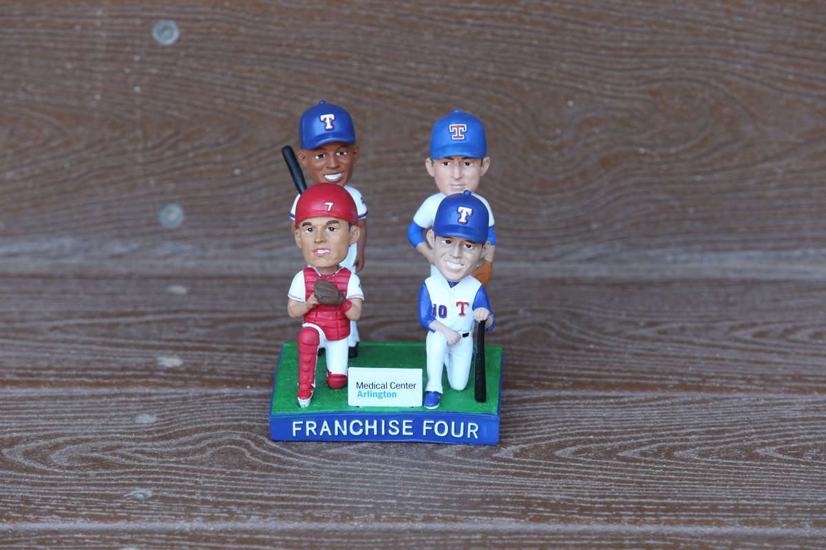 Rangers's tweet image. It's Dec. 🔟!

RETWEET for a chance at this Franchise 4 bobble, feat. No. 🔟 @MikeyY626. 

#RangersHoliday Rules: atmlb.com/1Be19pf
