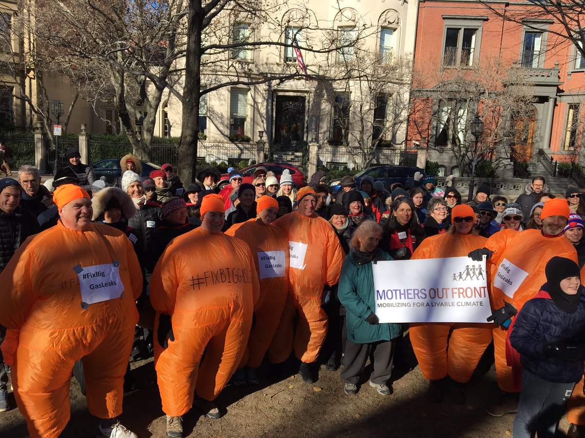 VJEAVT1967's tweet photo. #FixBigGasLeaks @MothersOutFront https://t.co/ujc52sHn0g