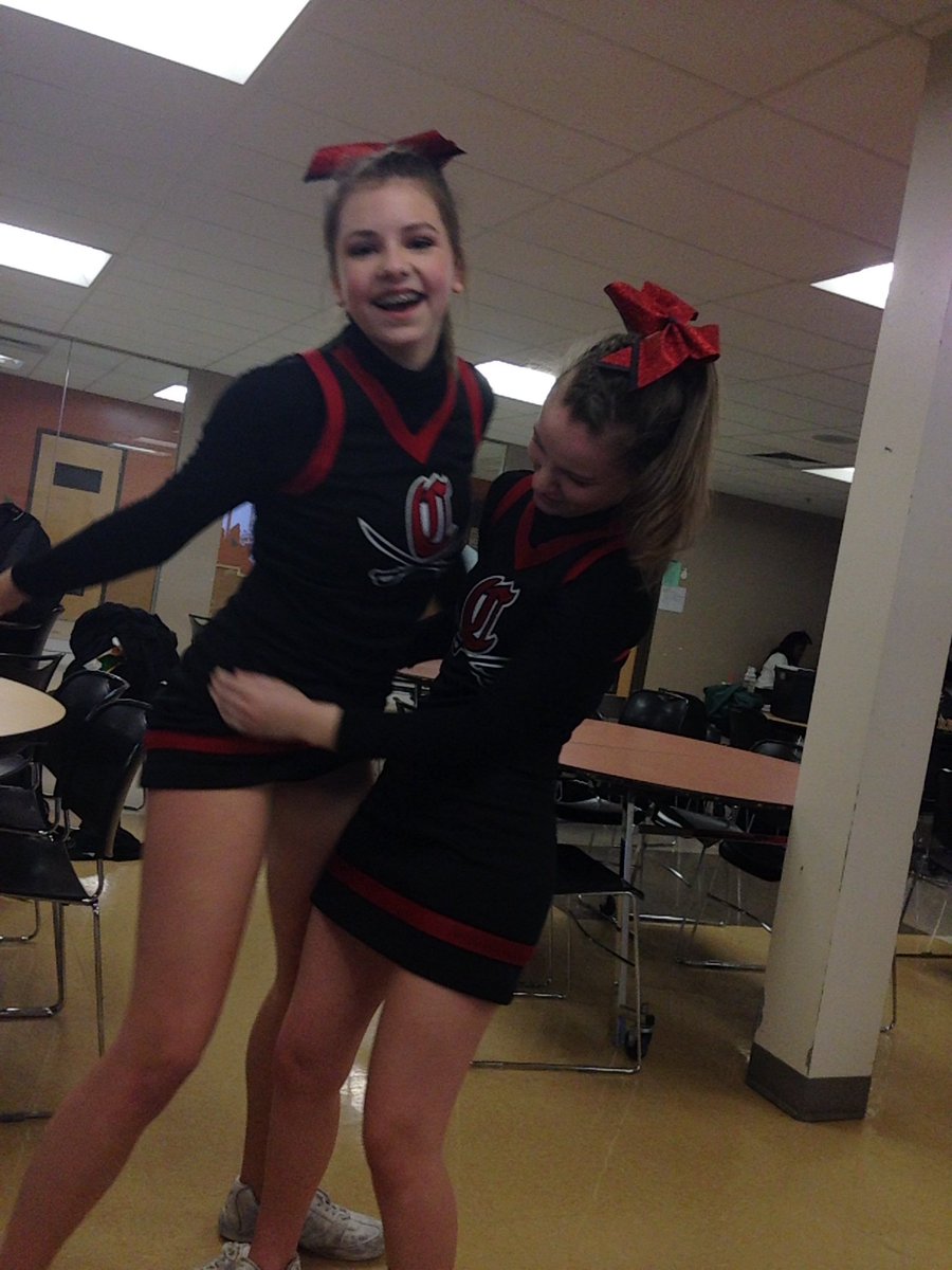 mpmegan_'s tweet image. Me: Man-
Mandy: -dy Slifee
Me: Koala?
#shesslimthick #firstcomp